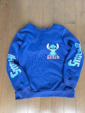 Stitch hoodie girl